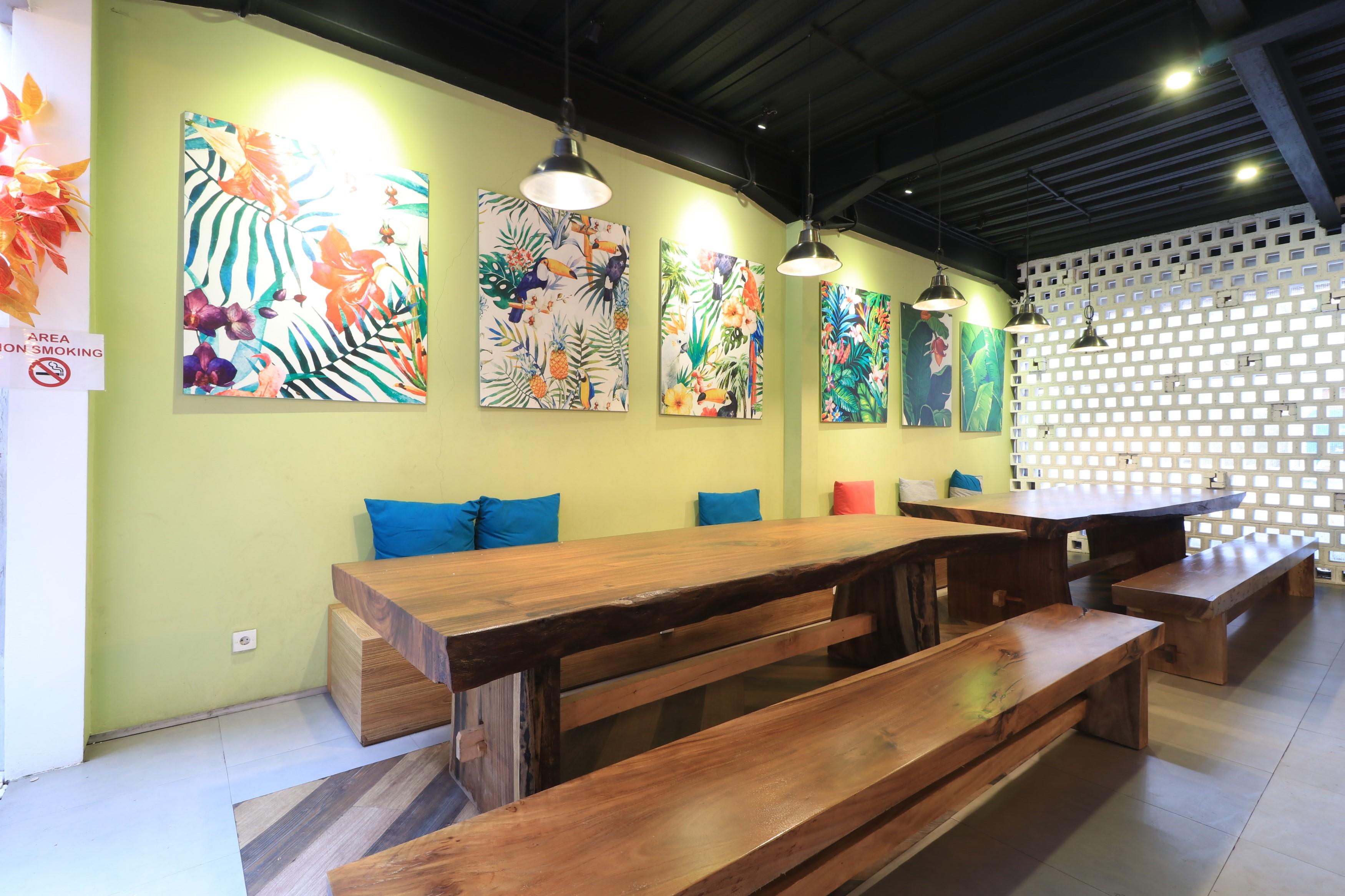 Locus Rooms Bandung Buitenkant foto