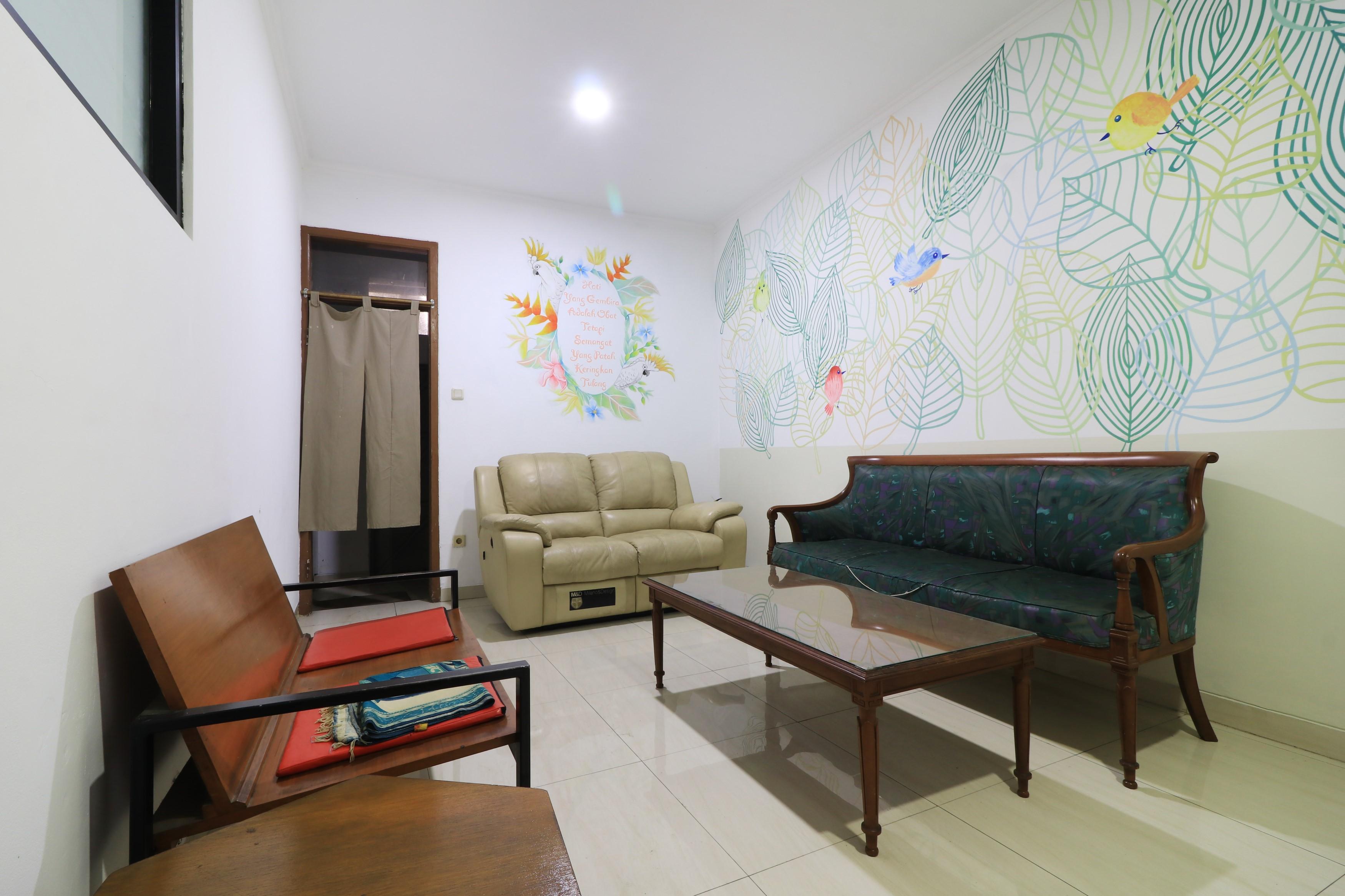 Locus Rooms Bandung Buitenkant foto